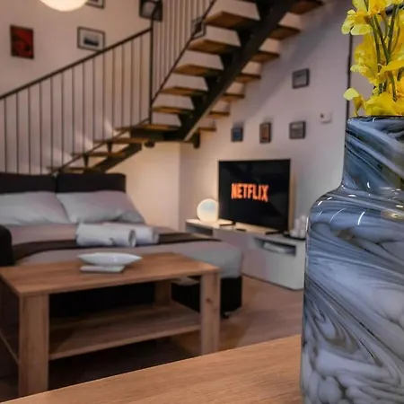 Cozy Loft - Luxury And Quiet Apartment