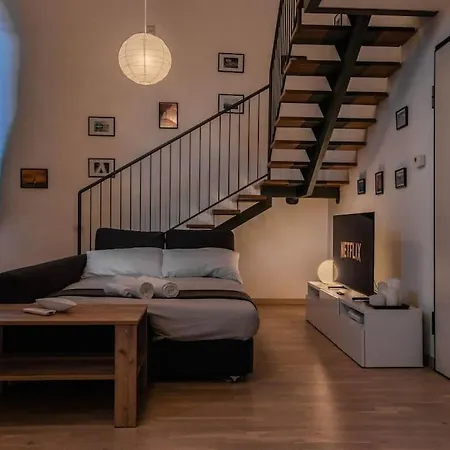 Apartment Cozy Loft - Luxury And Quiet